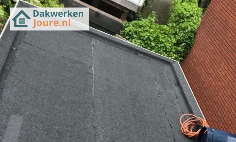 Wat kost een plat dak herstellen? Wat kost een plat dak herstellen in Joure?